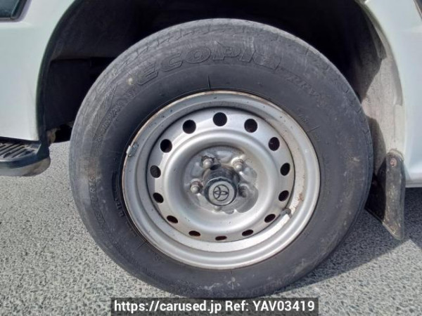 Used 1999 AT toyota hiace-wagon RZH111G Image[28]