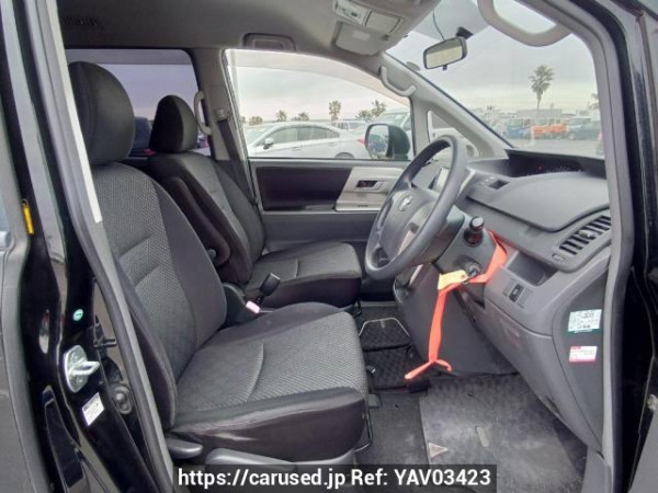 Used 2008 AT toyota noah ZRR70W Image[13]