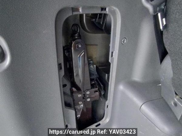 Used 2008 AT toyota noah ZRR70W Image[42]