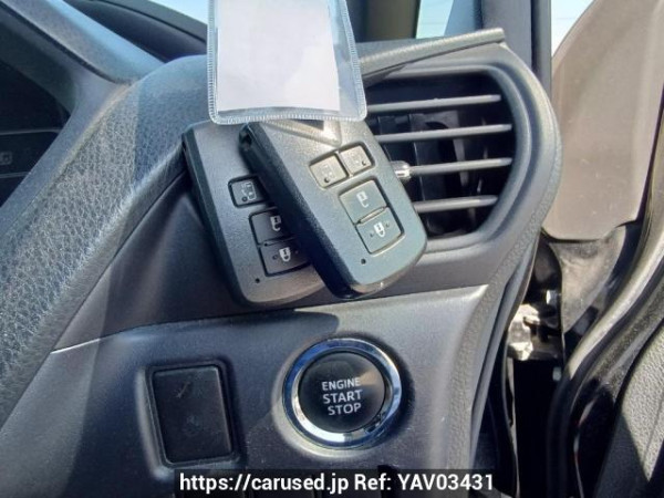 Used 2015 AT toyota noah ZRR80G Image[28]