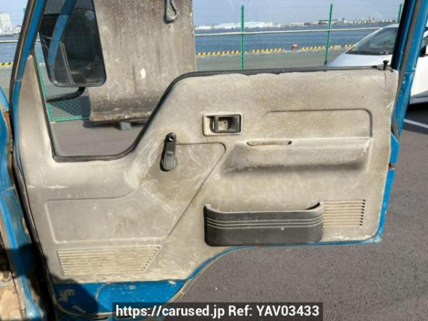 Used 1991 MT mitsubishi canter FE305BD Image[25]