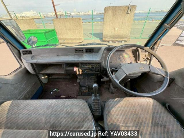 Used 1991 MT mitsubishi canter FE305BD Image[27]