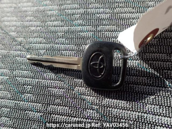 Used 2003 AT toyota regiusace-commuter TRH124B Image[23]