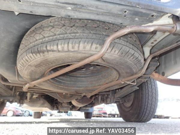 Used 2003 AT toyota regiusace-commuter TRH124B Image[32]