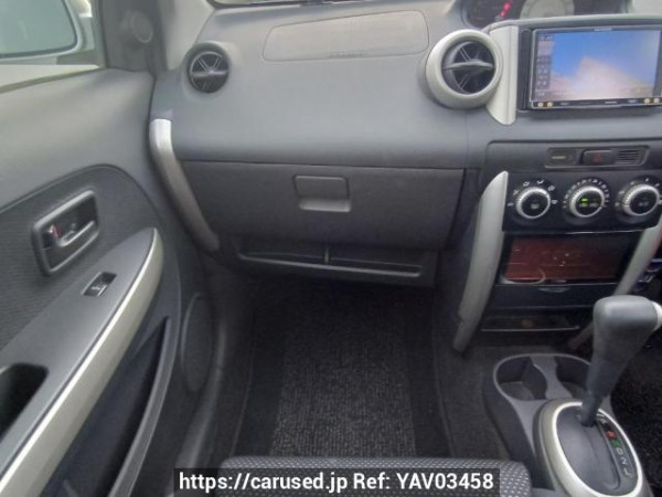 Used 2004 AT toyota ist NCP60 Image[18]
