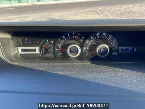 Used 2007 AT toyota noah ZRR70G Image[24]