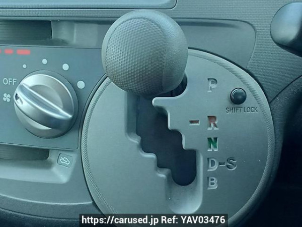 Used 2005 AT toyota sienta NCP81G Image[24]