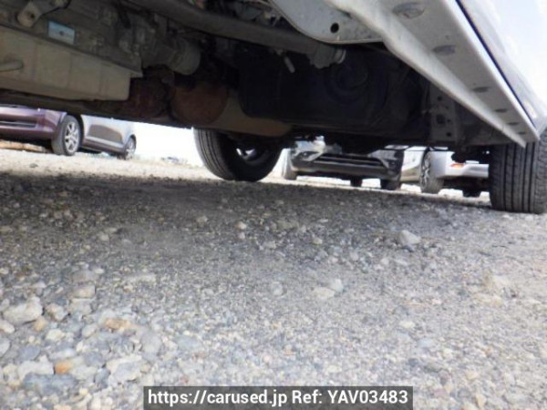 Used 2005 AT toyota hiace-van TRH200V Image[30]