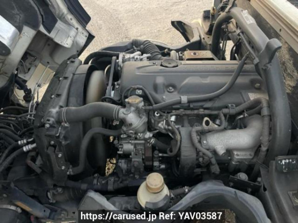 Used 2010 MT mitsubishi canter-guts FB70B Image[12]