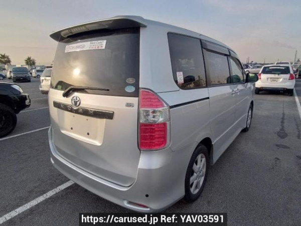 Used 2009 AT toyota noah ZRR70W Image[6]
