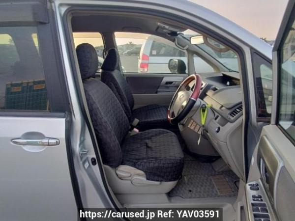 Used 2009 AT toyota noah ZRR70W Image[12]