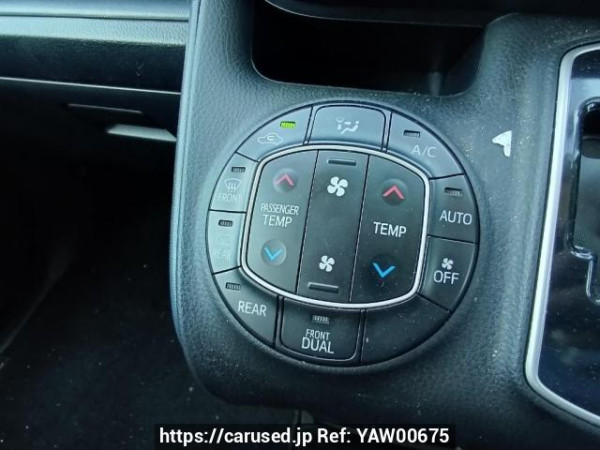 Used 2015 AT toyota noah ZRR80G Image[25]