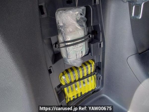 Used 2015 AT toyota noah ZRR80G Image[42]