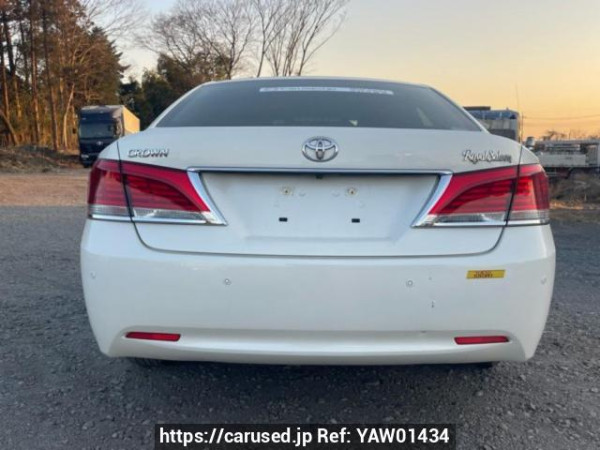 Used 2015 AT toyota crown GRS210 Image[5]