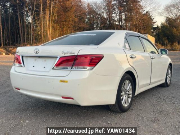 Used 2015 AT toyota crown GRS210 Image[6]