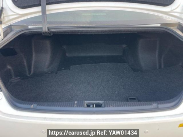 Used 2015 AT toyota crown GRS210 Image[8]