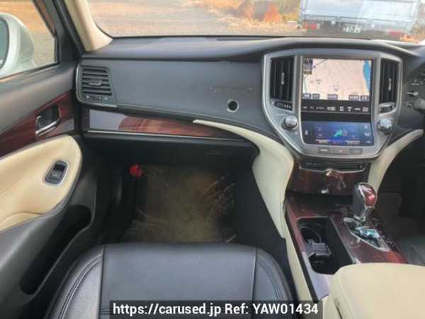 Used 2015 AT toyota crown GRS210 Image[16]