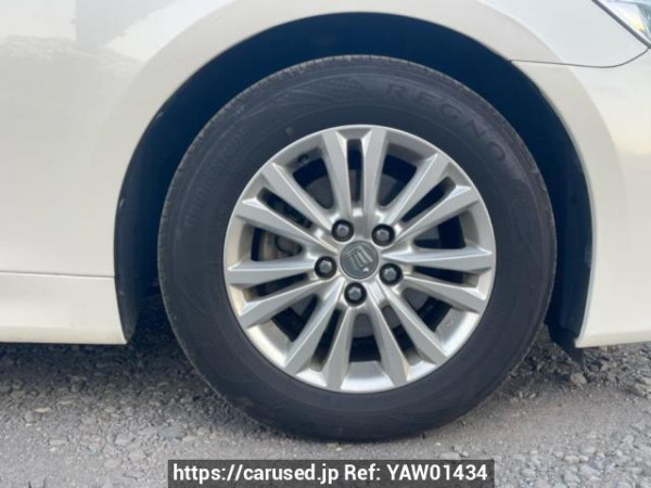 Used 2015 AT toyota crown GRS210 Image[28]