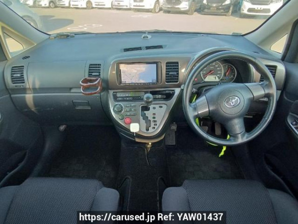 Used 2004 AT toyota wish ZNE10G Image[18]