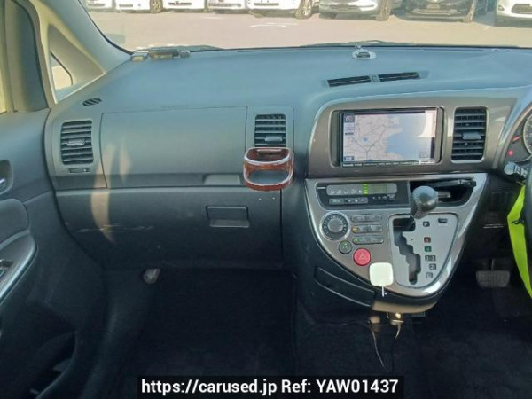 Used 2004 AT toyota wish ZNE10G Image[19]