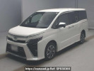 Toyota Voxy ZRR85W