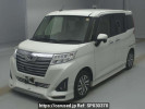 Toyota Roomy M900A