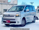 Toyota Voxy ZRR75W