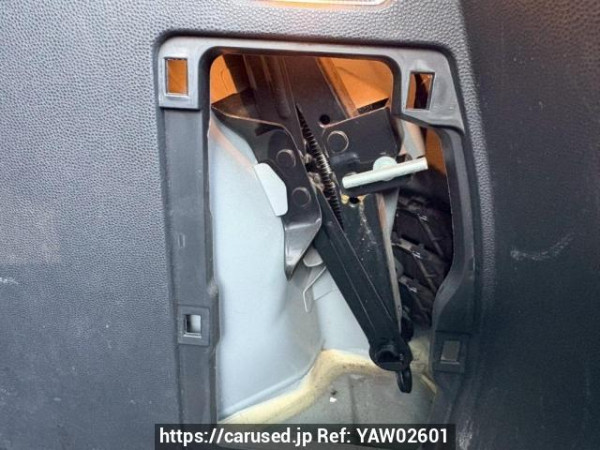 Used 2012 AT mazda demio DE3FS Image[46]