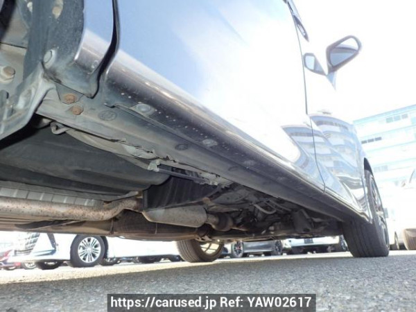 Used 2007 AT toyota noah ZRR70W Image[30]