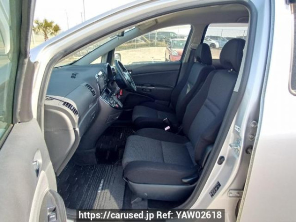Used 2005 AT toyota wish ZNE10G Image[14]