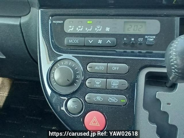 Used 2005 AT toyota wish ZNE10G Image[26]