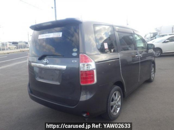 Used 2009 AT toyota noah ZRR70G Image[6]