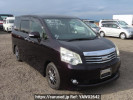 Toyota Noah ZRR70G