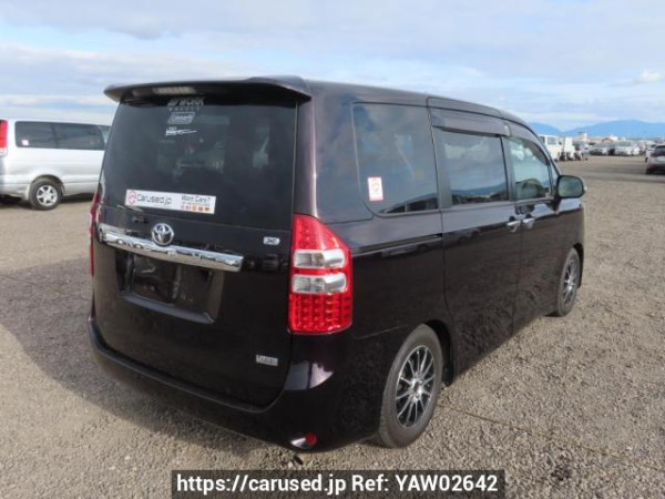 Used 2013 AT toyota noah ZRR70G Image[6]