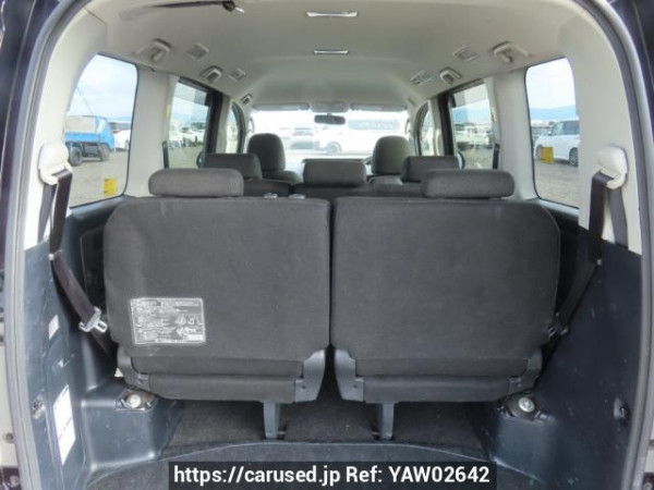 Used 2013 AT toyota noah ZRR70G Image[9]