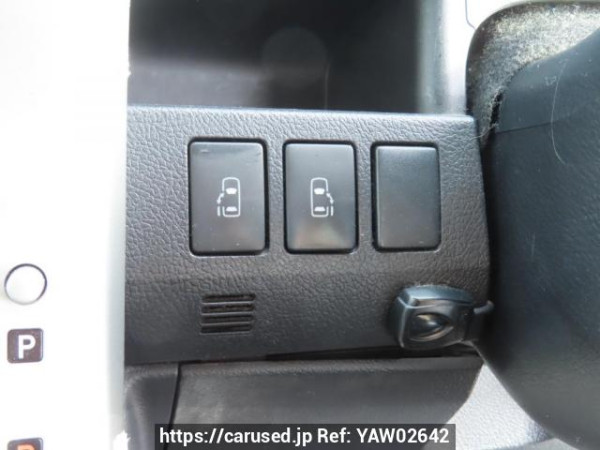Used 2013 AT toyota noah ZRR70G Image[34]