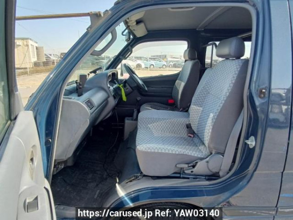 Used 2003 MT toyota hiace-van RZH112V Image[14]