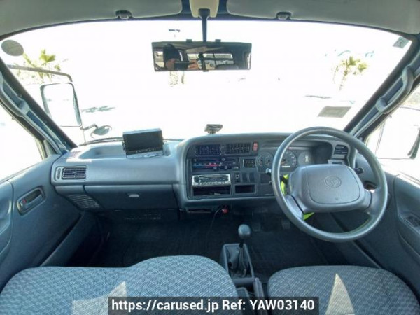Used 2003 MT toyota hiace-van RZH112V Image[17]