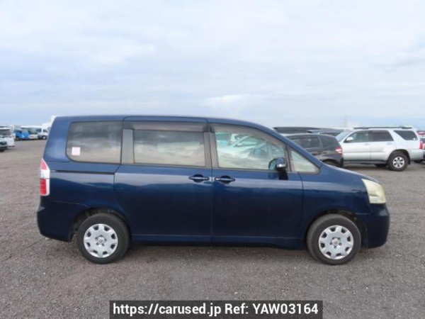 Used 2009 AT toyota noah ZRR70G Image[7]