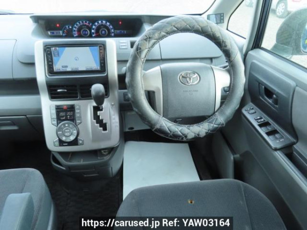 Used 2009 AT toyota noah ZRR70G Image[26]