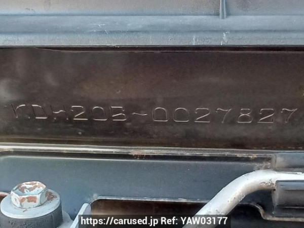 Used 2006 AT toyota hiace-van KDH205V Image[13]