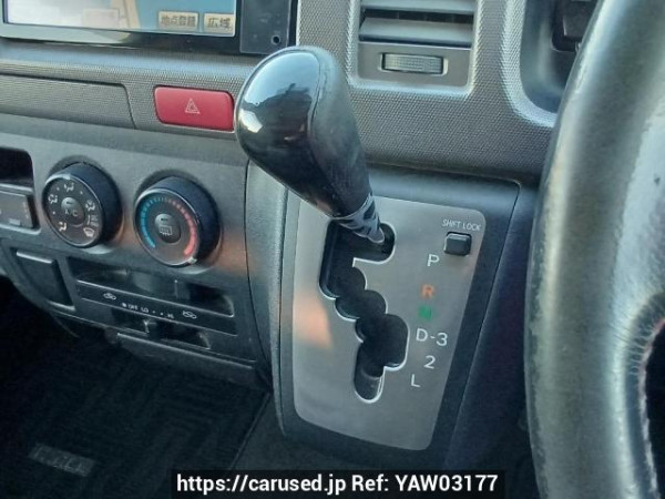 Used 2006 AT toyota hiace-van KDH205V Image[26]