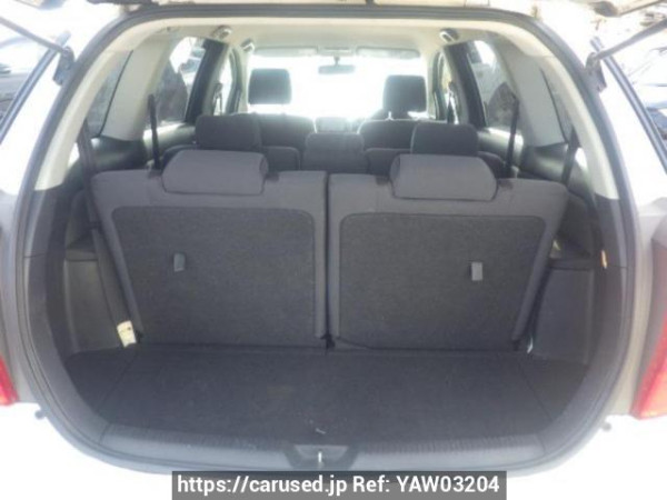 Used 2004 AT toyota wish ZNE10G Image[8]