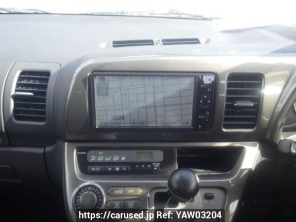 Used 2004 AT toyota wish ZNE10G Image[21]