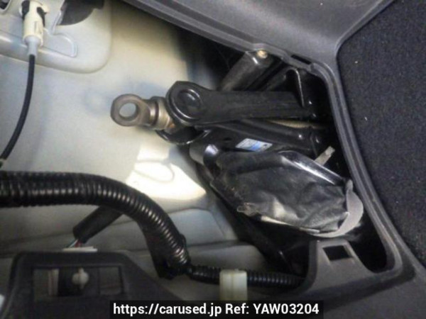 Used 2004 AT toyota wish ZNE10G Image[38]