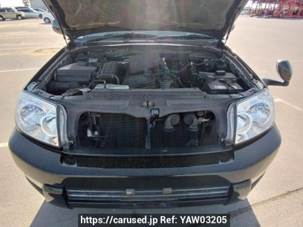 Used 2005 AT toyota hilux-surf TRN215W Image[9]