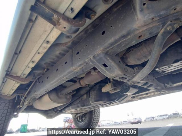 Used 2005 AT toyota hilux-surf TRN215W Image[33]