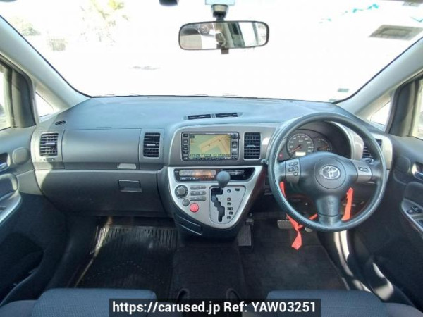 Used 2003 AT toyota wish ZNE10G Image[18]