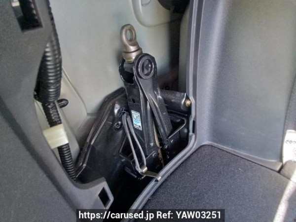 Used 2003 AT toyota wish ZNE10G Image[43]