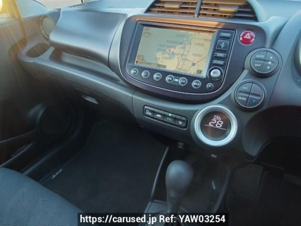 Used 2009 AT honda fit GE8 Image[23]